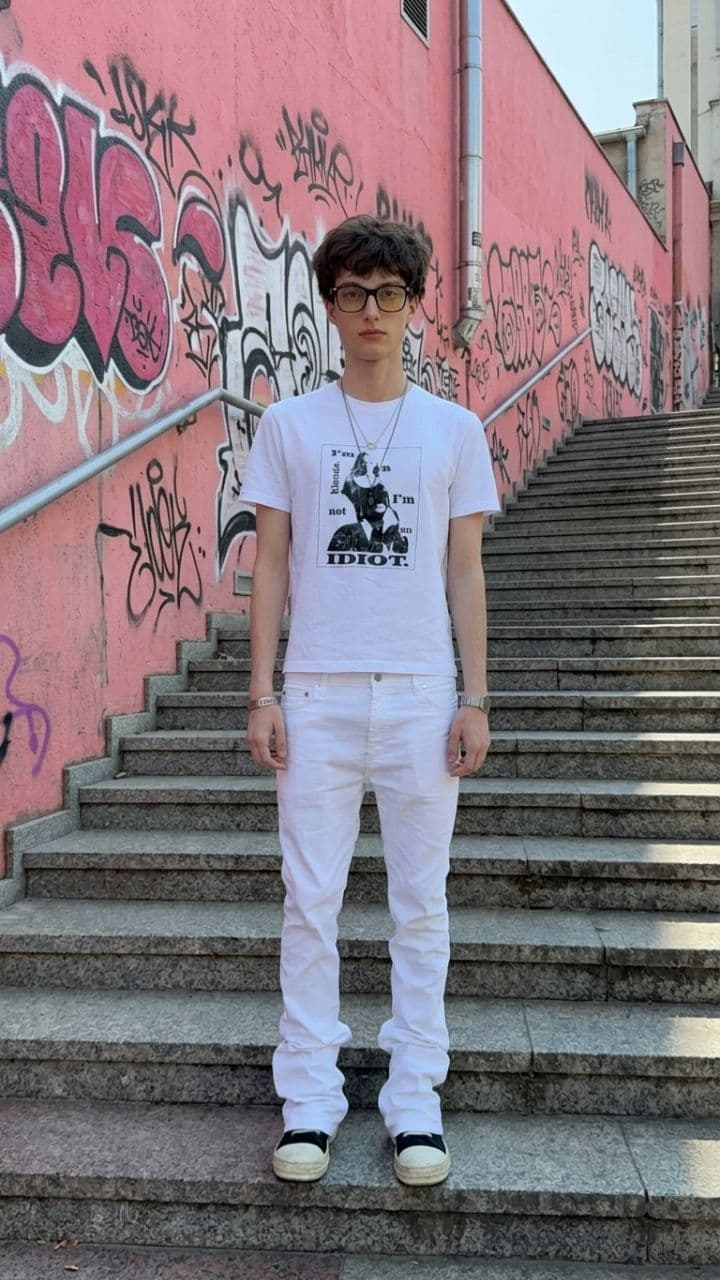 Yamikaze White Jeans Showcase