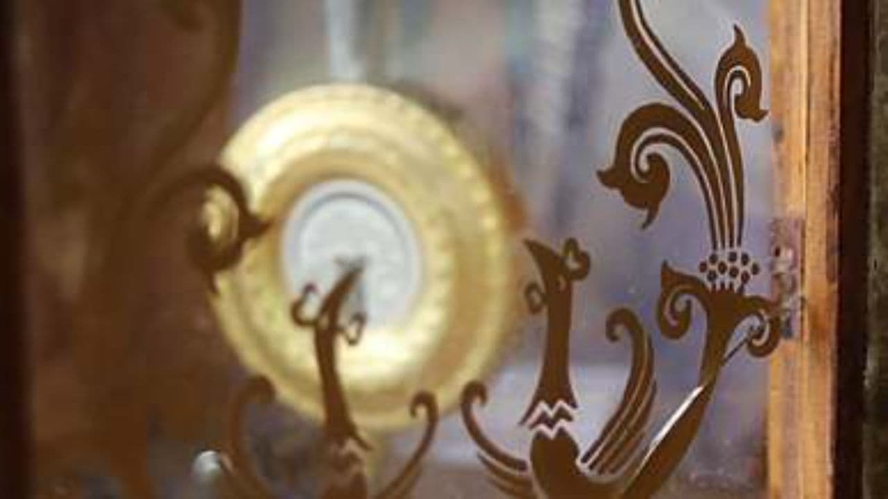 లోలకం గడియారం: పని విధానం మరియు ఖచ్చితత్వం